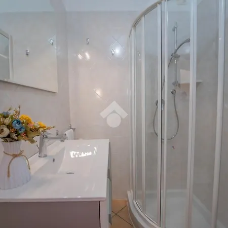 Apartment L'attico Di Loredo